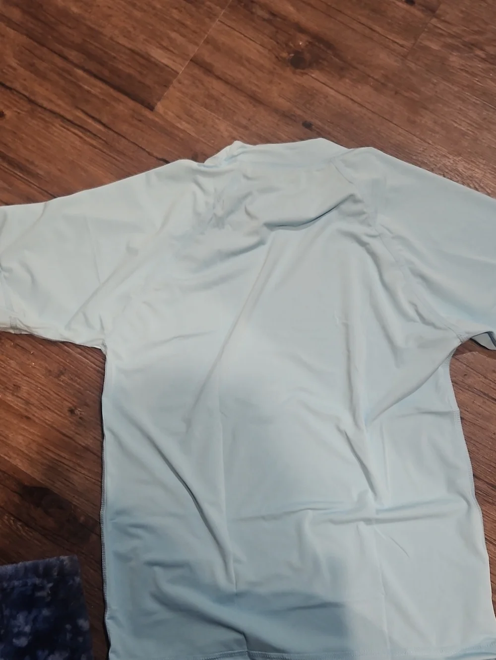 Nwt. Size 6 (Small)Light Blue Short Sleeve Rash Guard Top